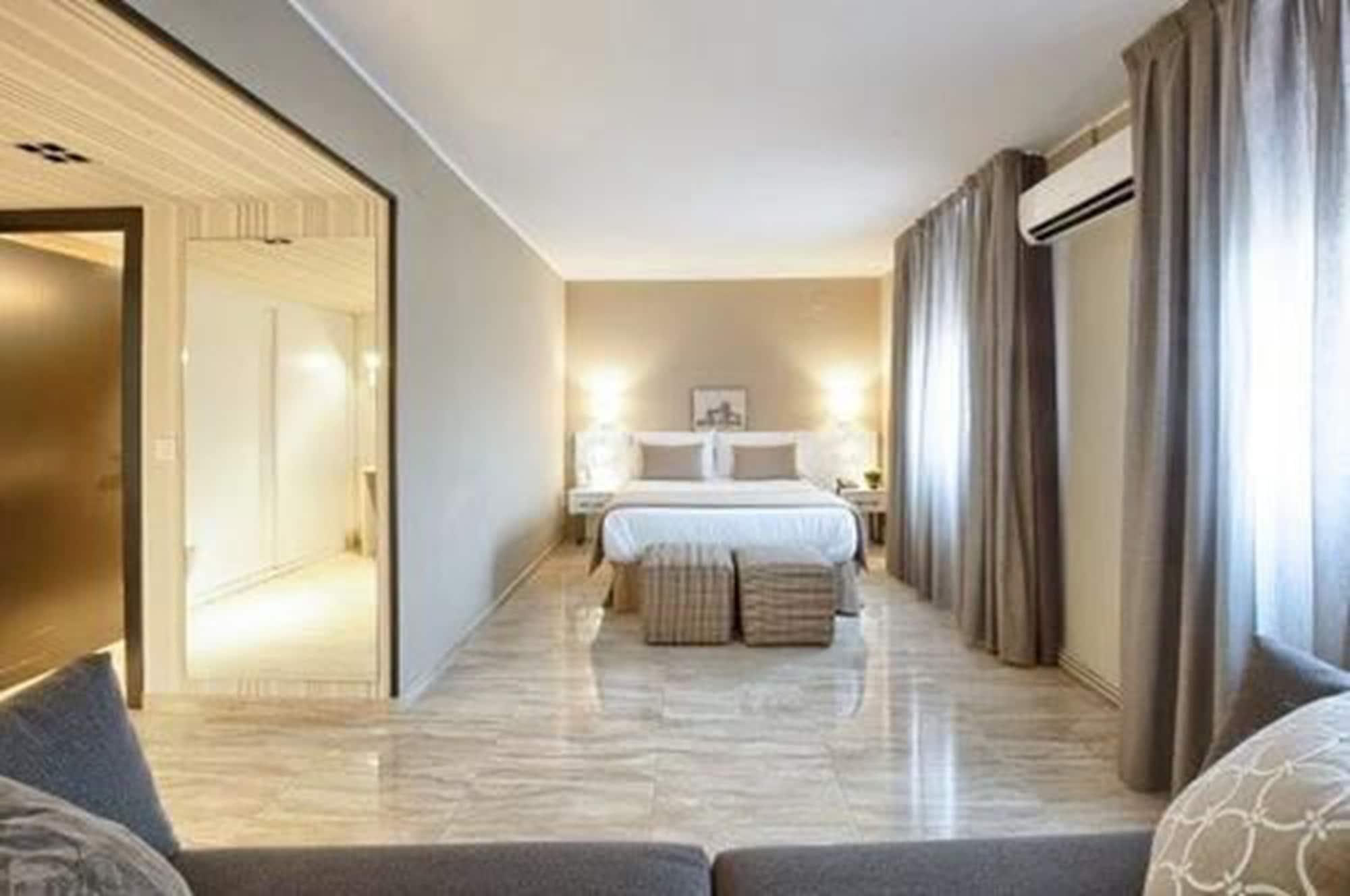 New Hotel Colon Mataró Eksteriør bilde